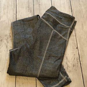 Joe’s Jeans leggings, size M